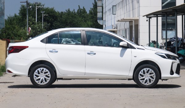 豐田威馳油耗多少真實油耗 百公里油耗6.7L(一公里消耗5毛錢)