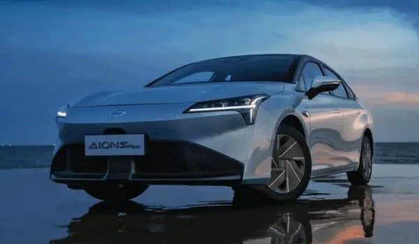 廣汽埃安s續航多少公里 續航可達510km(馬力可達204匹)