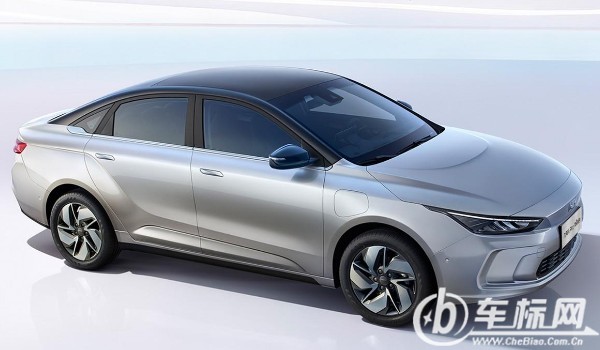 幾何g6分期首付多少錢 分期首付4萬(wàn)(36期月供2859元)