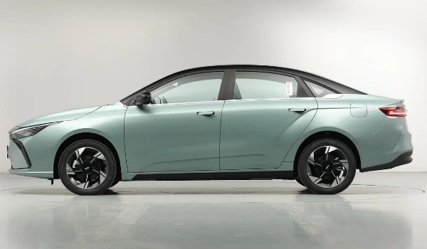 幾何g6分期首付多少錢 分期首付4萬(wàn)(36期月供2859元)