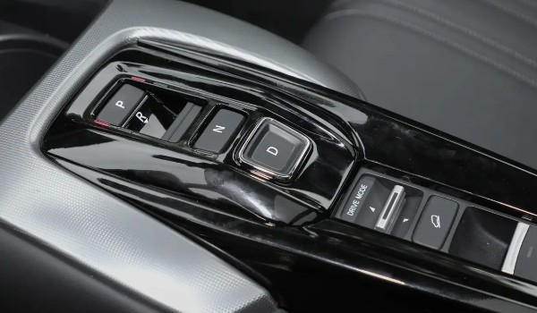 本田hrv油耗一公里多少錢 消耗5毛錢(養成良好駕駛習慣)