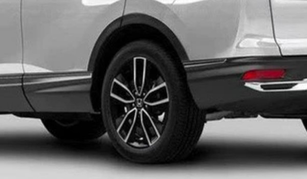 本田hrv輪胎型號(hào)規(guī)格多少 尺寸為225/55 r18(胎寬225mm)