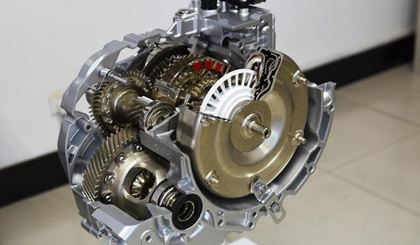 本田型格什么變速箱配置 CVT無級變速(平順性高)