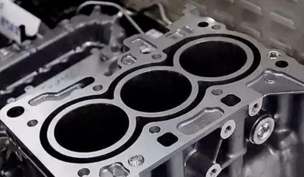 領裕動力性能如何 馬力可達224匹(動力十分強勁)