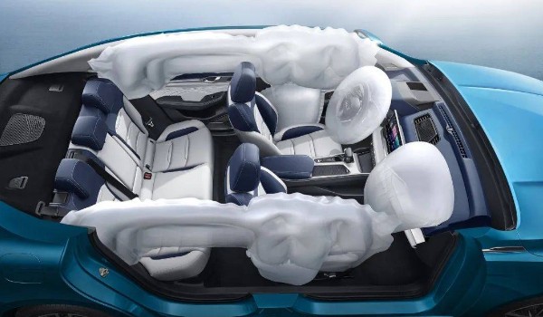 攬勝星脈有幾個氣囊 搭載了六個(安全性比較高)