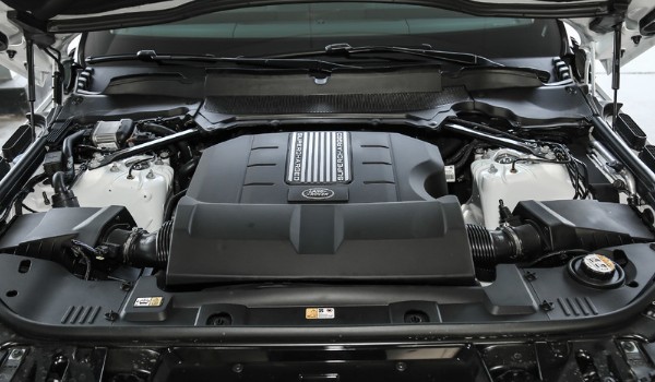 攬勝運動版動力怎么樣 馬力可達400匹(動力十分強勁)