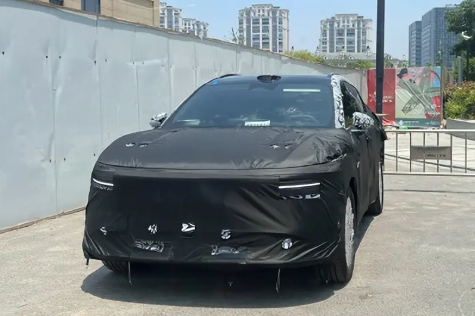800V技術上車！極氪CX1E偽裝車曝光：年內首發(fā)