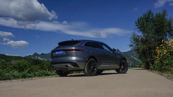 個性鮮明 捷豹F-PACE 2.0T 賽旗版評測