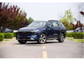 現(xiàn)代中型SUV新款勝達(dá)首發(fā)亮相 外觀、內(nèi)飾均有升級