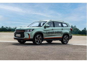 巴適又靠譜，風行T5馬赫版成為小康家庭的“完美搭檔” 封面圖