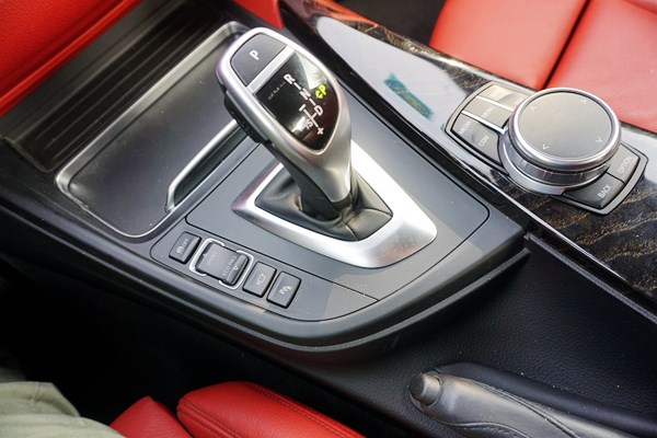 扮帥扮老虎 試駕寶馬440i M運(yùn)動套裝