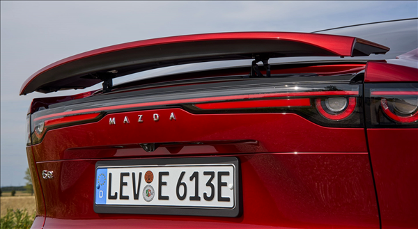 內銷轉出口搖身就賣37萬多 馬自達6e發布：就是國內EZ-6