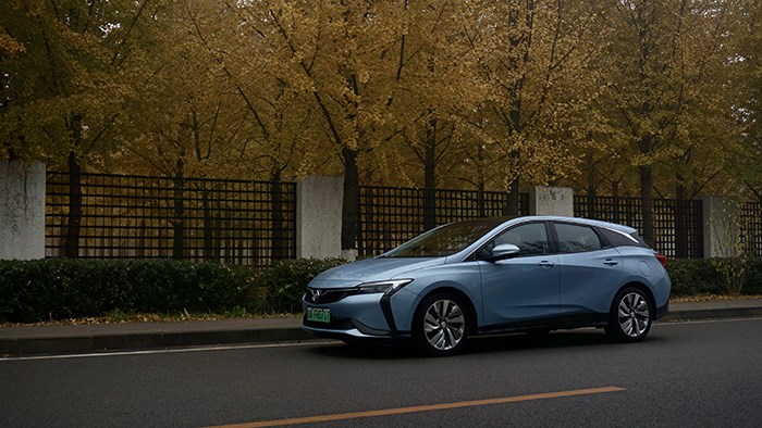 告別續航焦慮 試駕別克微藍6插電式混動