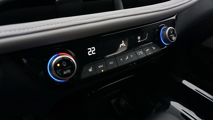 告別續航焦慮 試駕別克微藍6插電式混動