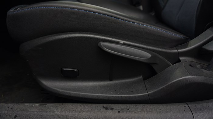 告別續航焦慮 試駕別克微藍6插電式混動