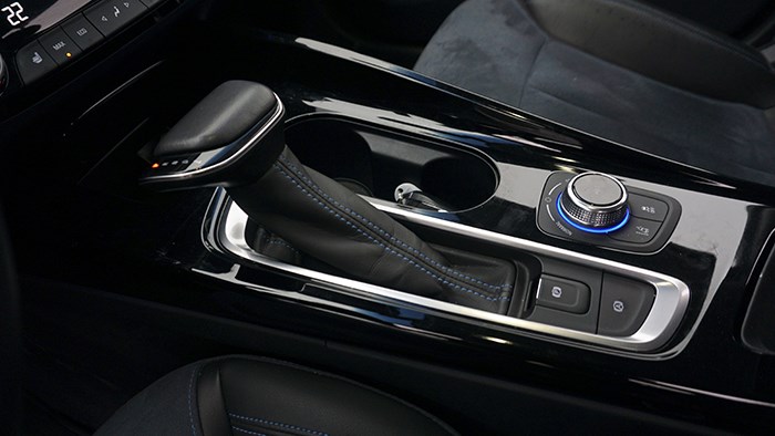 告別續航焦慮 試駕別克微藍6插電式混動