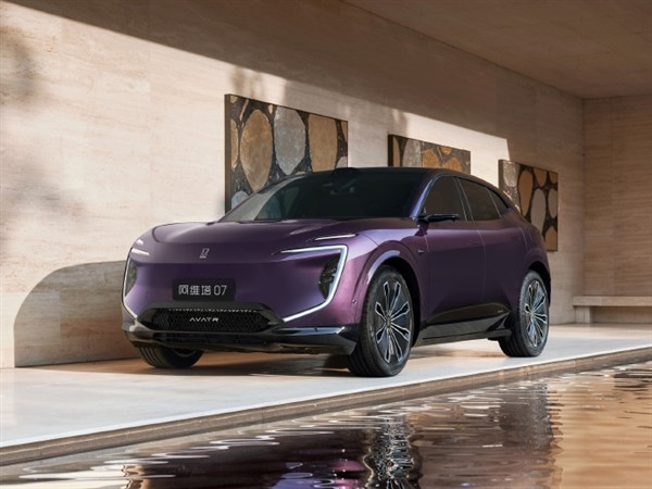 行業首個！阿維塔華為乾崑ADS 3.0智駕體驗正式開放