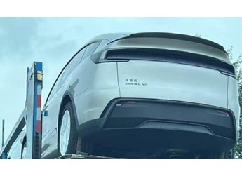 無偽裝一覽無余 特斯拉Model Y L已經開始運輸了 封面圖