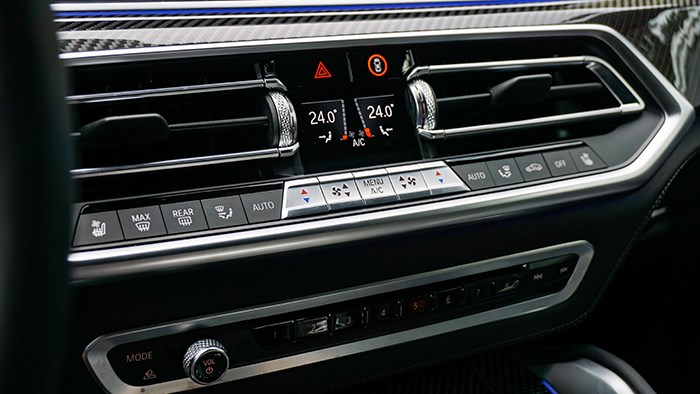 全副武裝的德系戰(zhàn)艦 BMW全新X6評測