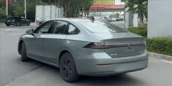 看齊大哥邁騰！全新大眾速騰實車曝光：現款12.79萬元起