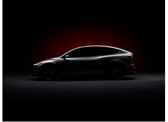 大六座來了！特斯拉Model Y L外觀正式公布：預估售價40萬 尾標亮了