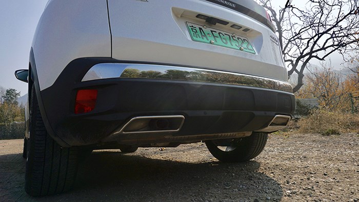 別有一番風味 試駕標致4008新能源