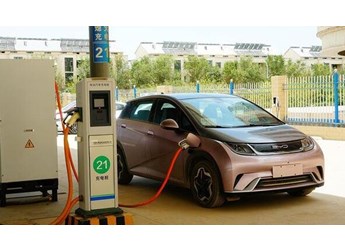 續航400公里充滿電要多少度？400公里新能源汽車充電費用 封面圖