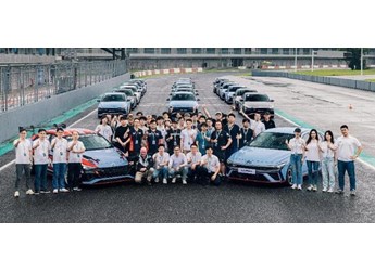 現(xiàn)代全新途勝L 新聞封面圖