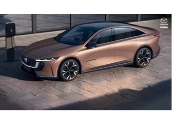 反向合資 馬自達新車EZ-6亮相 換殼深藍SL03 顏值依舊頂 封面圖