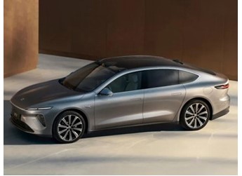 新款蔚來ET7官圖正式發布 北京車展上市