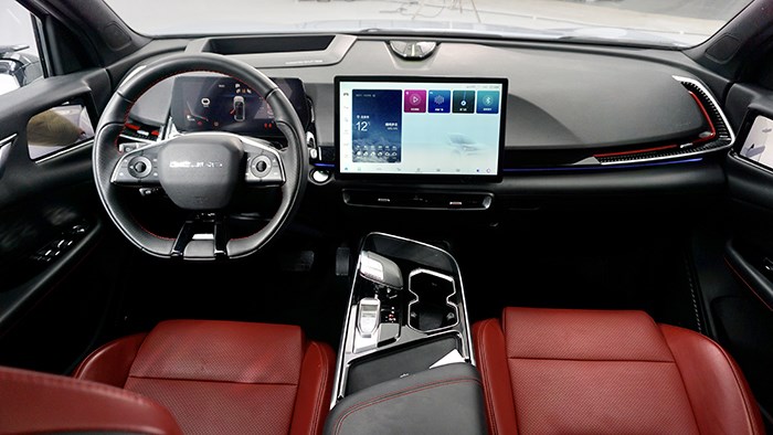 有顏值也有內涵 實拍北京魔方試裝版