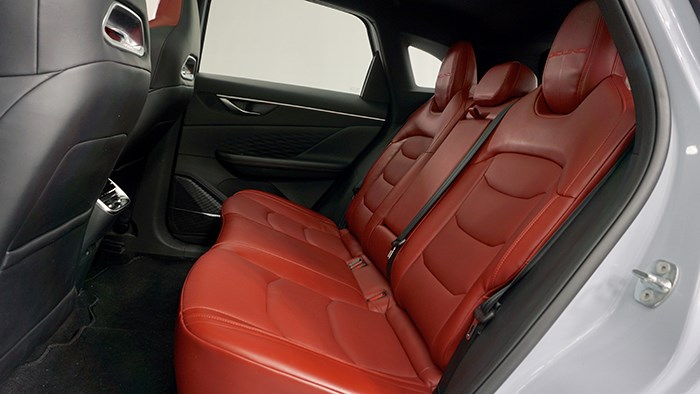 有顏值也有內涵 實拍北京魔方試裝版