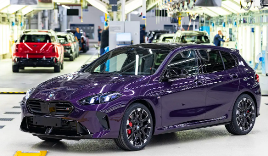 最便宜的進(jìn)口寶馬來了！第四代1系正式投產(chǎn)：搭載輕混動(dòng)力