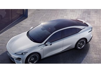 比特斯拉便宜10萬的新能源電車！你會買嗎？ 封面圖