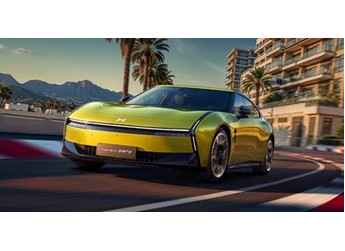 全新小鵬P7外觀內飾正式揭曉：6款車漆、3款內飾可選