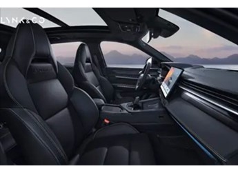 換裝懸浮式大屏！領克01煥新版內飾官圖發布