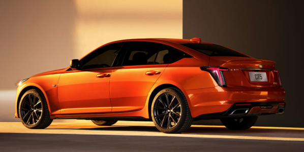 28.97萬元起！2023款凱迪拉克CT5上市 配置新升級(jí)