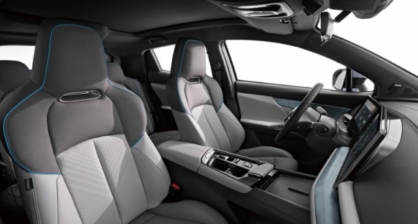 新一代長安UNI-T官圖正式發布：外觀微調 內飾升級