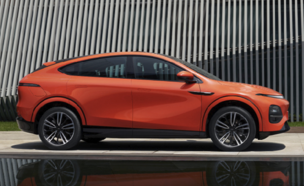 小鵬G6正式上市！售價20.99萬元起 續航最高755公里