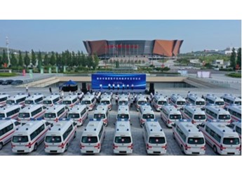 119輛風(fēng)景G7救護(hù)車(chē)交付榆林丨加速基層醫(yī)療衛(wèi)生裝備升級(jí)，護(hù)航生命通道