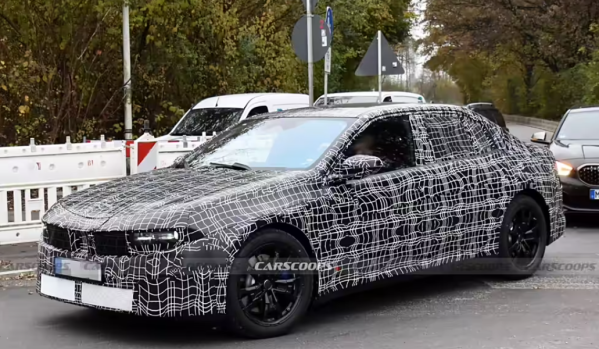 全新寶馬i3諜照曝光 前臉大變樣 將于2026年正式發布