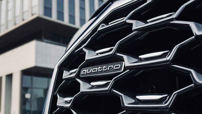 抓住你的眼球 奧迪Q3轎跑SUV評測