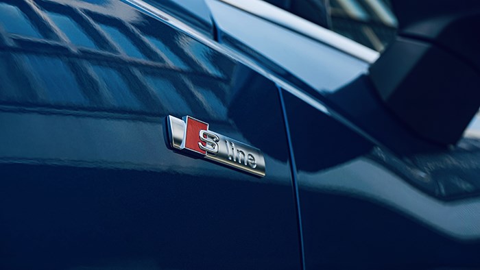 抓住你的眼球 奧迪Q3轎跑SUV評測