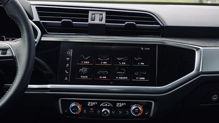 抓住你的眼球 奧迪Q3轎跑SUV評測