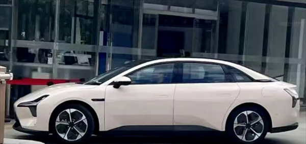 全球最低風阻！小鵬MONA M03實車曝光：三季度有望上市