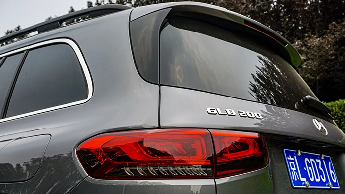 別有一番味道 奔馳GLB 200評測