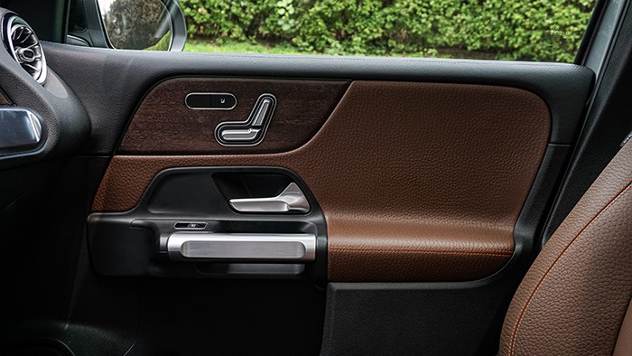 別有一番味道 奔馳GLB 200評測