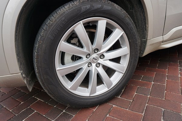 北歐豪華來(lái)客 試駕沃爾沃全新一代XC90