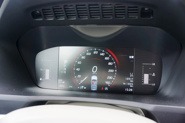 北歐豪華來(lái)客 試駕沃爾沃全新一代XC90