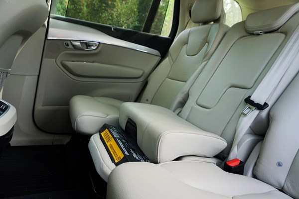 北歐豪華來(lái)客 試駕沃爾沃全新一代XC90